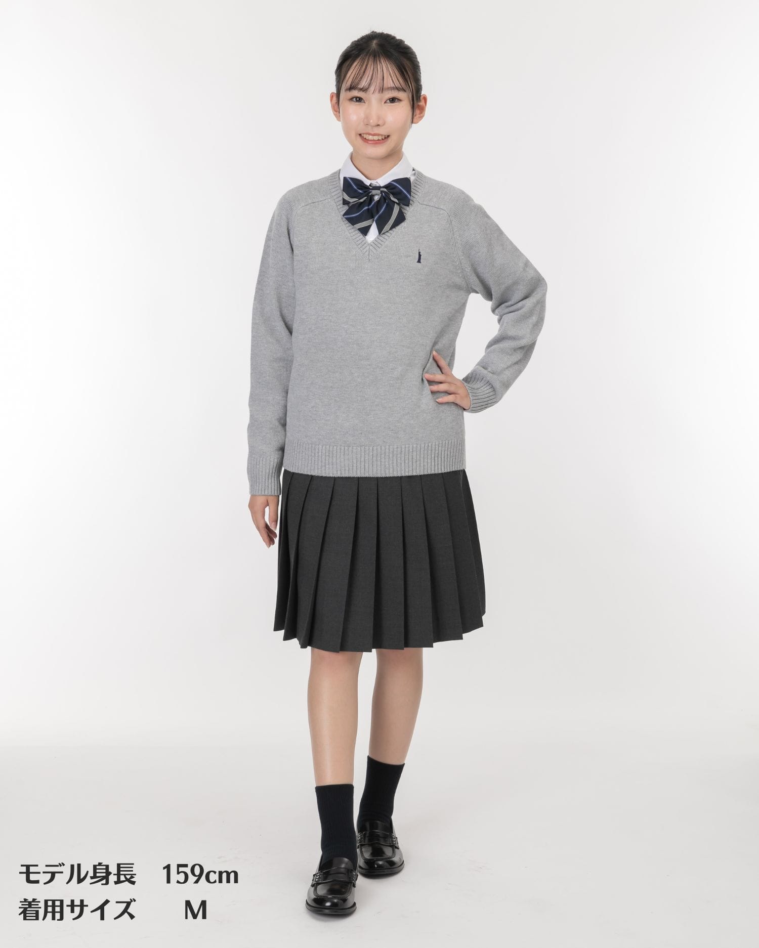 アクリルウール セーター 女神刺繍入 毛玉になりにくい 洗濯機で洗える