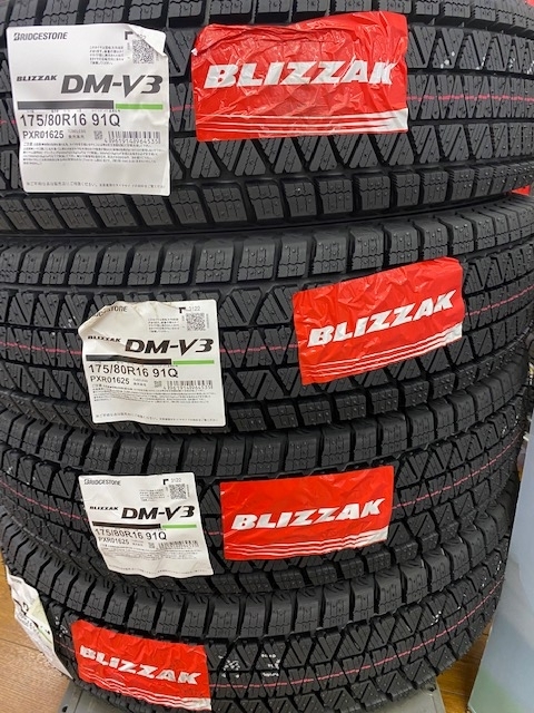 ジムニー用のスタッドレスを検討のお客様必見！175/80R16！ホイール