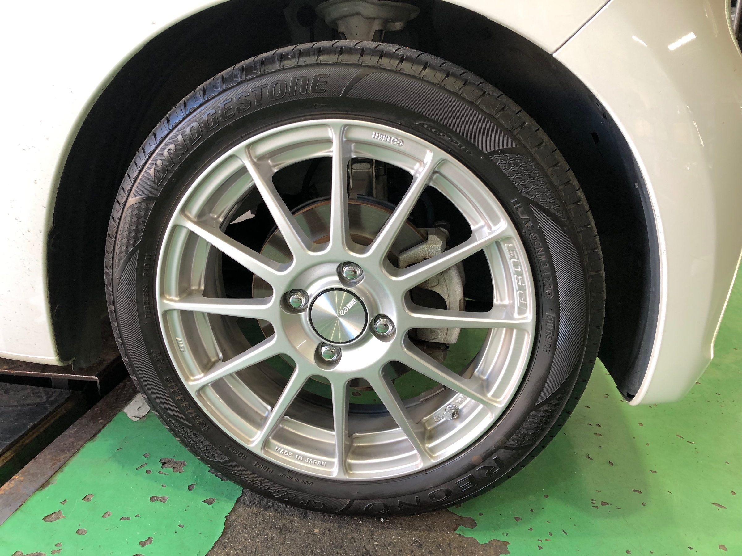 wheel: ENKEI PF03 | 店舗おススメ情報 | タイヤ館 佐世保（長崎県）