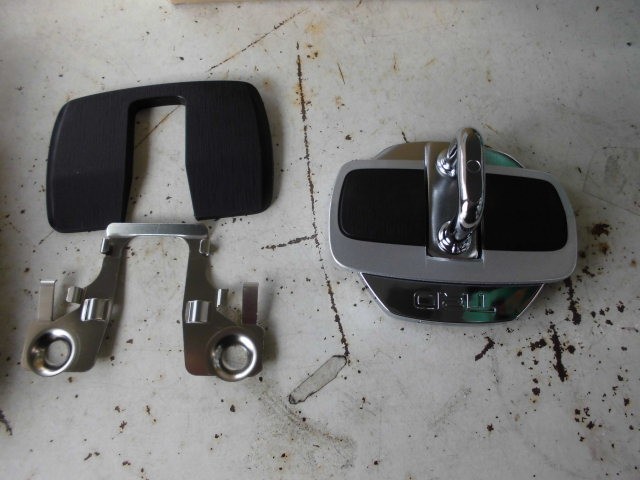 トヨタ 86 TRD ドアスタビライザーお取り付け | 店舗おススメ情報