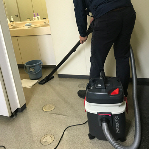 たのめーる】京セラインダストリアルツールズ 乾湿両用集じん機