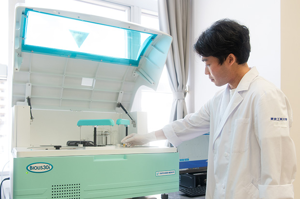 臨床検査学科 | 医療保健学部 | 東京工科大学