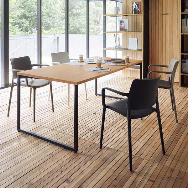 パーニス スチール椅子 クレス（CRES）｜店舗家具ピースワーク