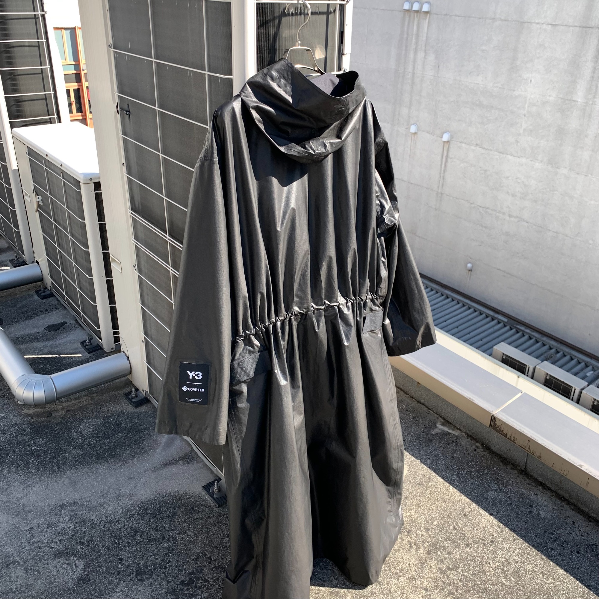Y-3/ワイスリー】19ss GORE-TEX搭載のロングコート買取入荷[2023.02.27
