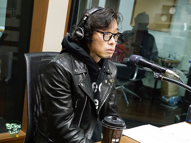 斉藤和義先生が生放送教室に登場!!今夜の授業は「せっちゃん掲示板逆電