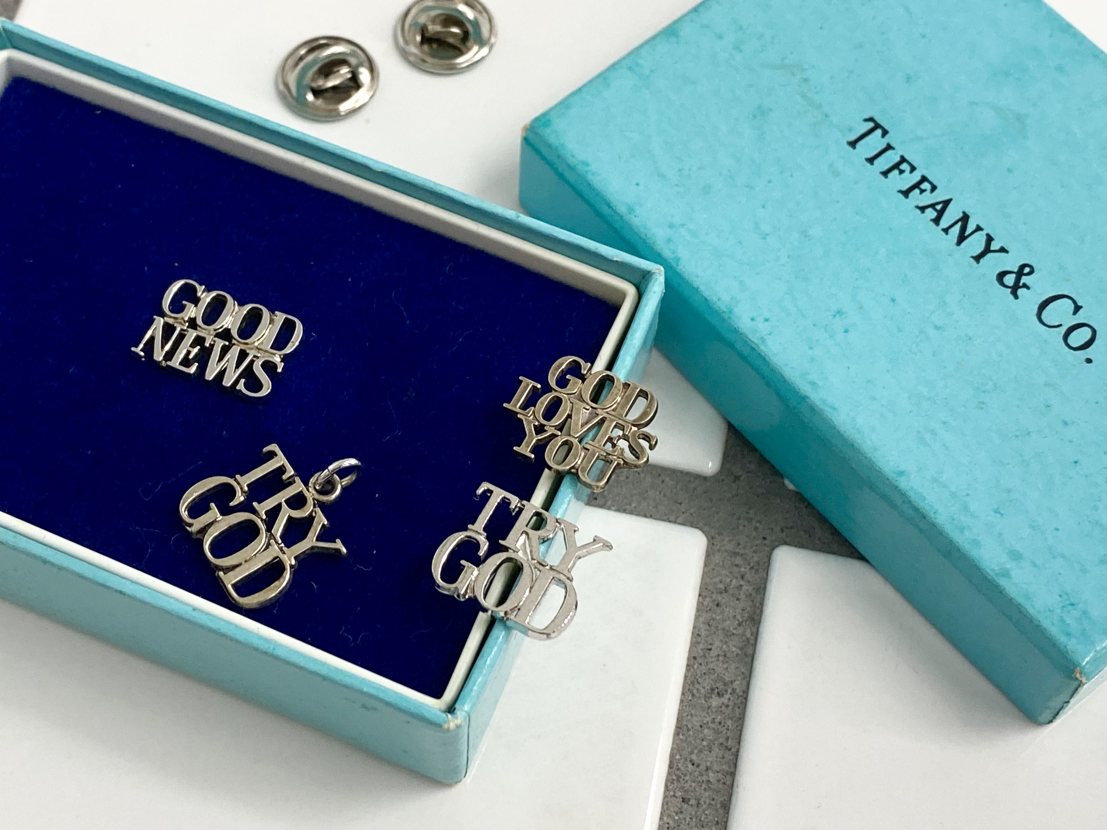 Vintage Tiffany ヴィンテージ ティファニー TO-031-20 GOOD NEWS pins