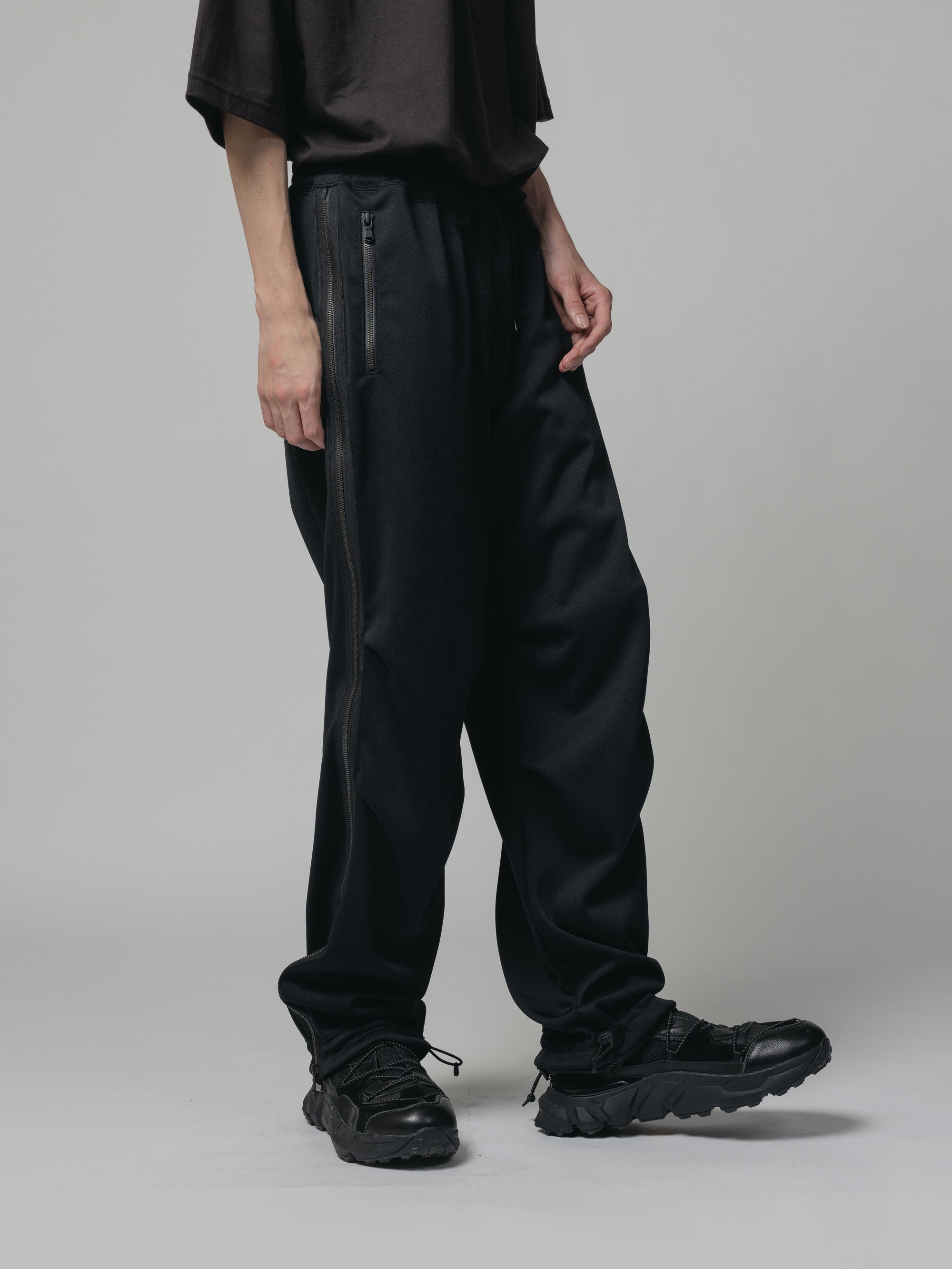 9.22TVA44966.jpg?v=1755595291&