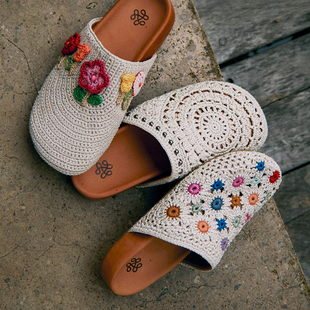 Lucia Crossbody Bag in Moss Suede – The Sak