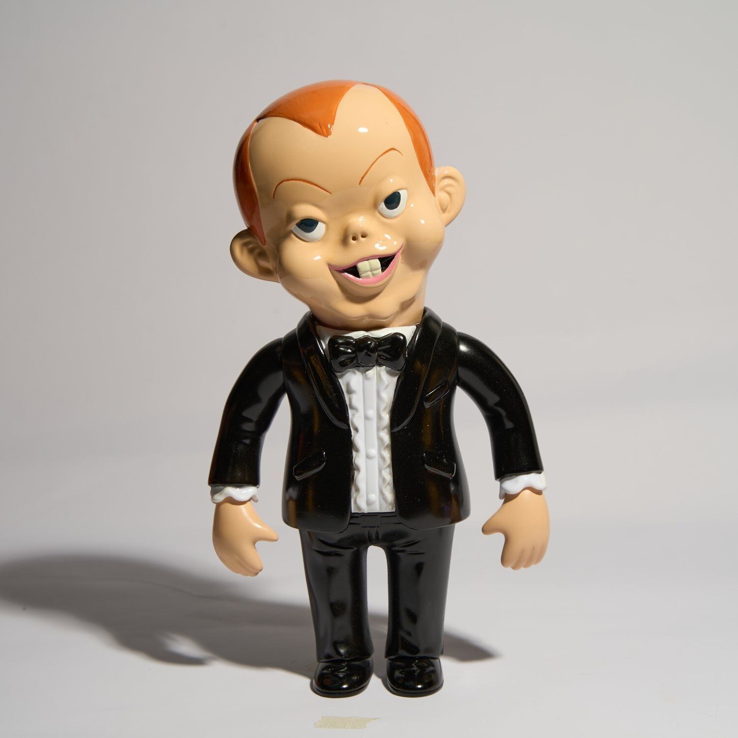 HEADLOCK DEEP RED MAD PUPPET by KNUCKLE x Headlock Studio x Unbox