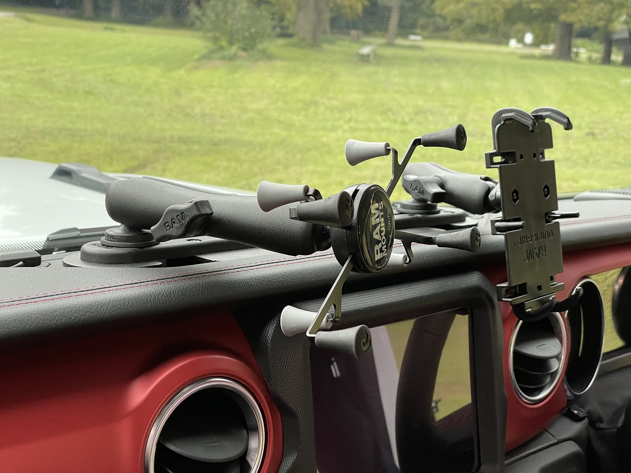 ラングラーJL専用 RAM MOUNTS発売 - 4WD SHOP タイガーオート