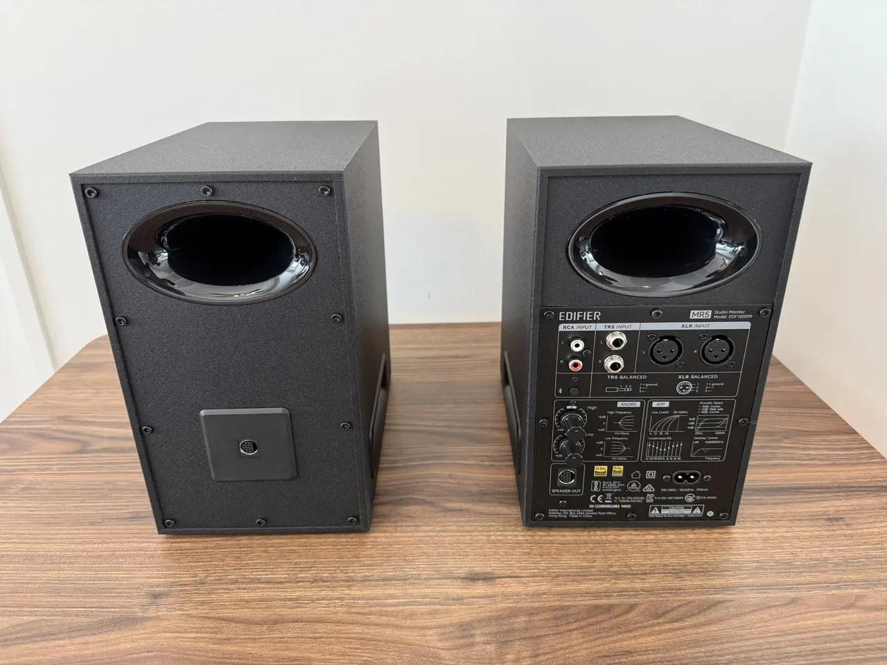 EDIFIER MR5』レビュー、3ウェイスピーカーの完成形、有線も無線も妥協