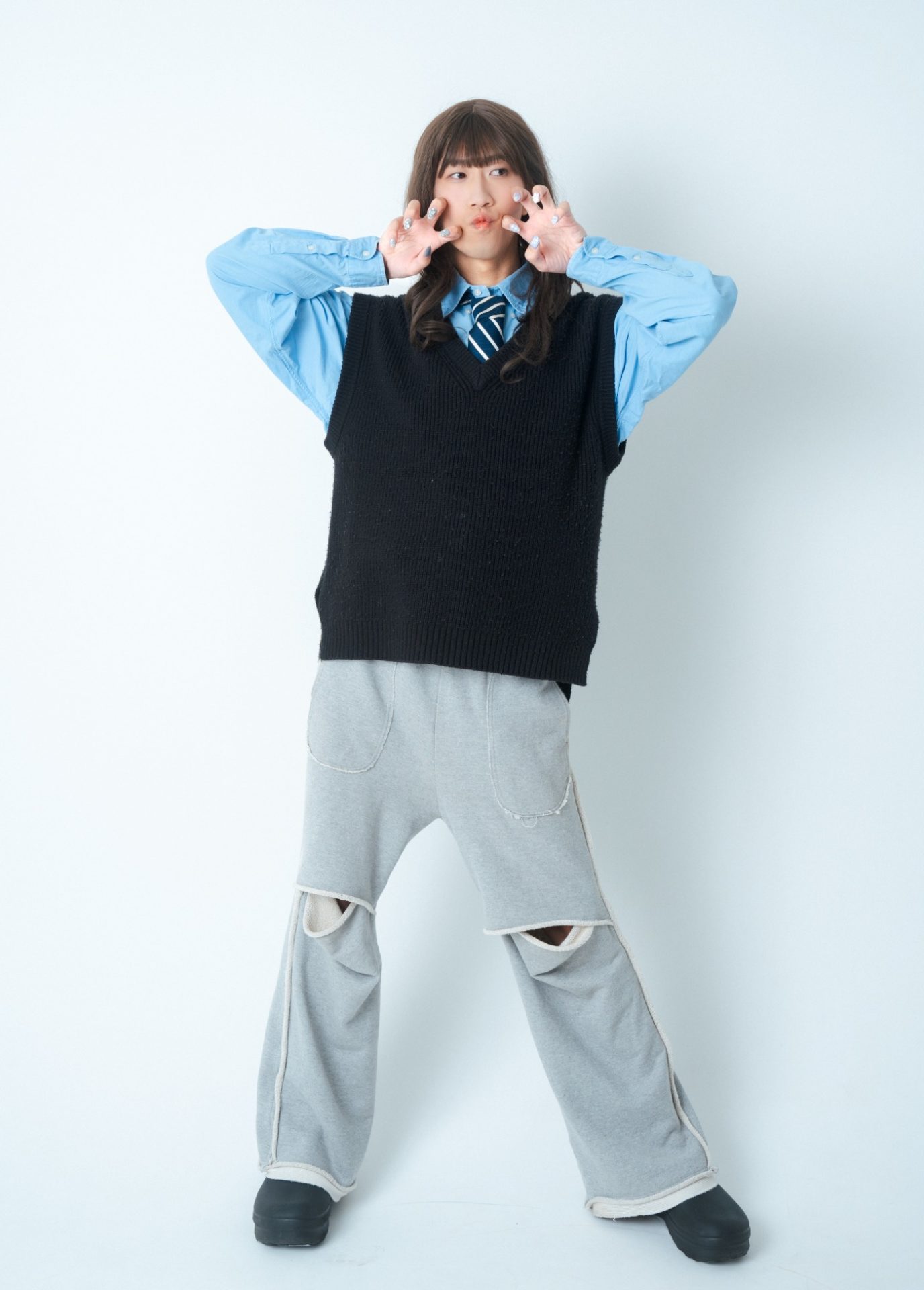 ぴょんす - TWIN PLANET ENTERTAINMENT