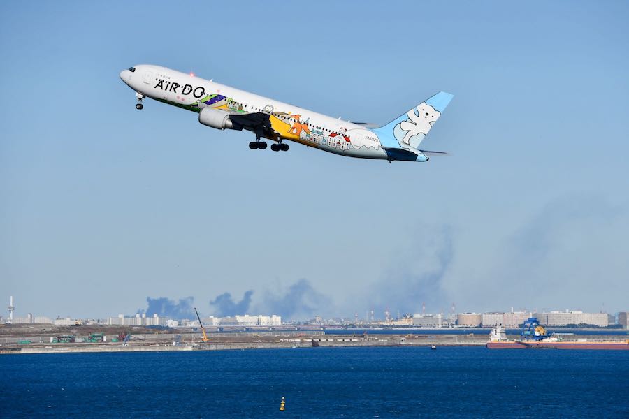 ベア・ドゥ北海道JET」のJA602A、退役のため羽田出発 過去には