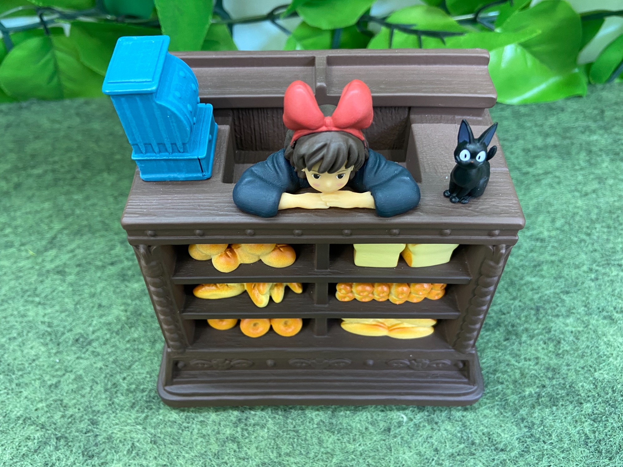 可愛さ100点！キキとジジのお店番万年カレンダーが入荷しました