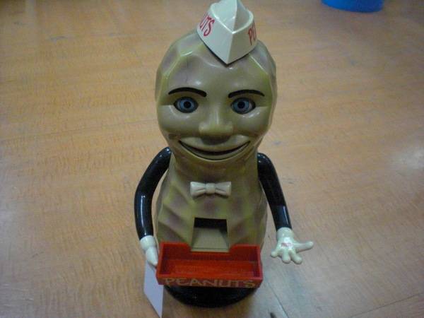 ヴィンテージ雑貨！TALKING PEANUTS DISPENSER(トーキングピーナッツ