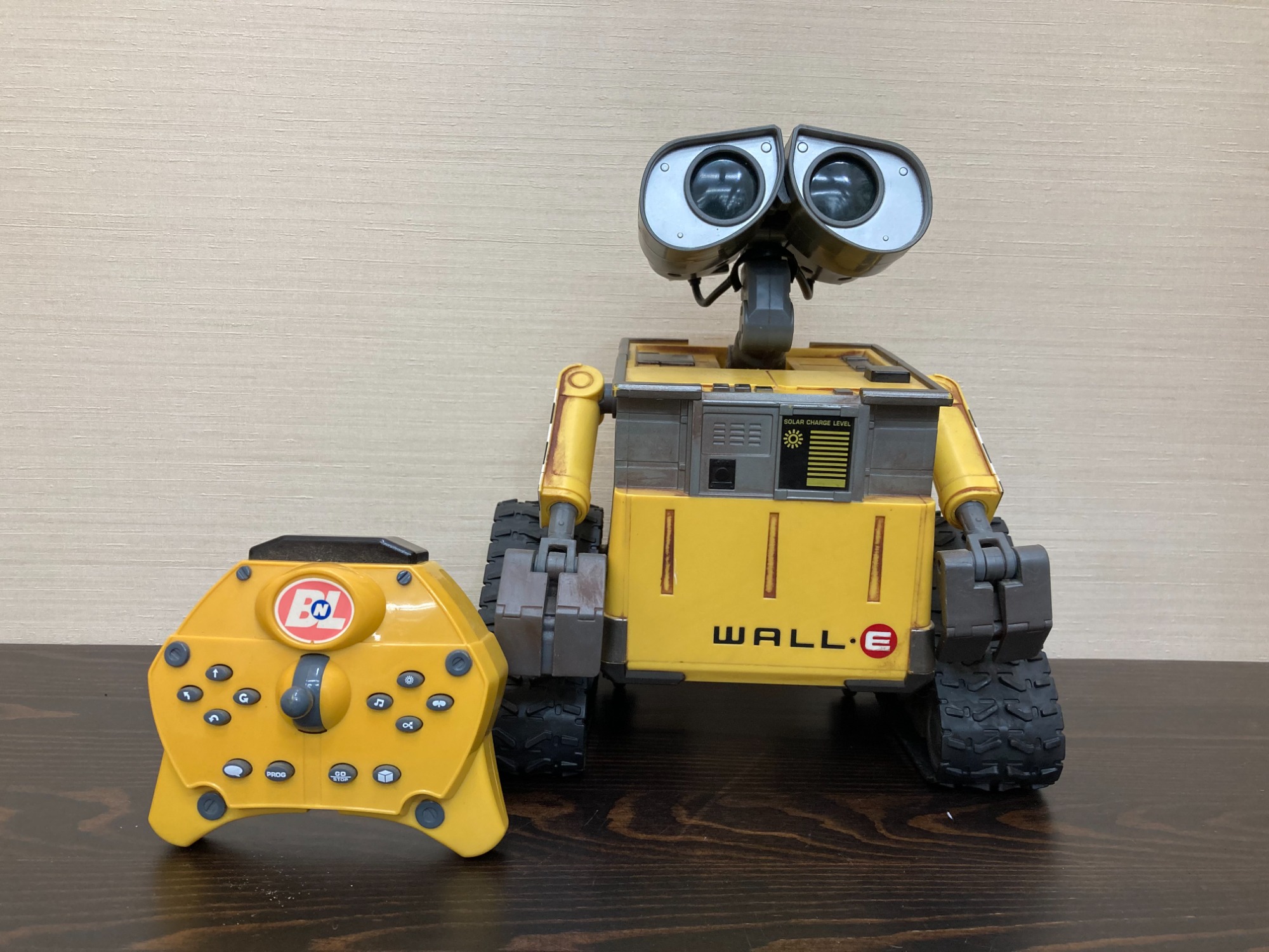 タカラトミーよりディズニー・ピクサー WALL・E 『U-コマンド