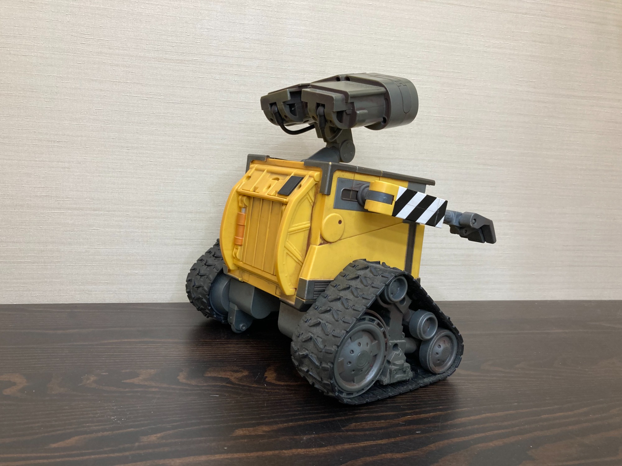 タカラトミーよりディズニー・ピクサー WALL・E 『U-コマンド