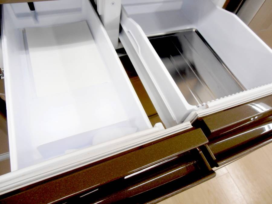 SHARP(シャープ)の440L 6ドア冷蔵庫「SJ-XF44X-T」をご紹介！｜2018年