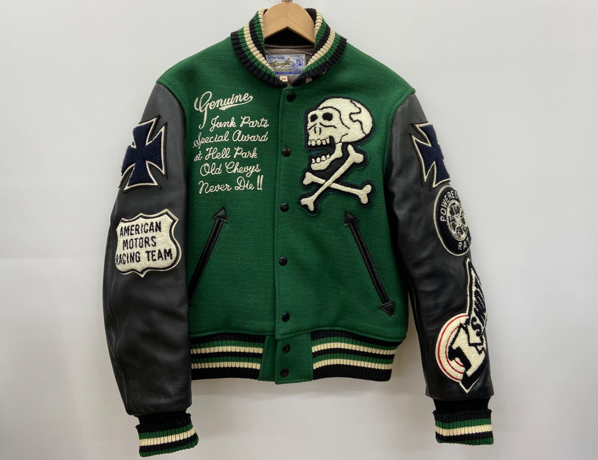 メンズ衣類買取強化！】WHITESVILLE（ホワイツビル）スタジャンを2点