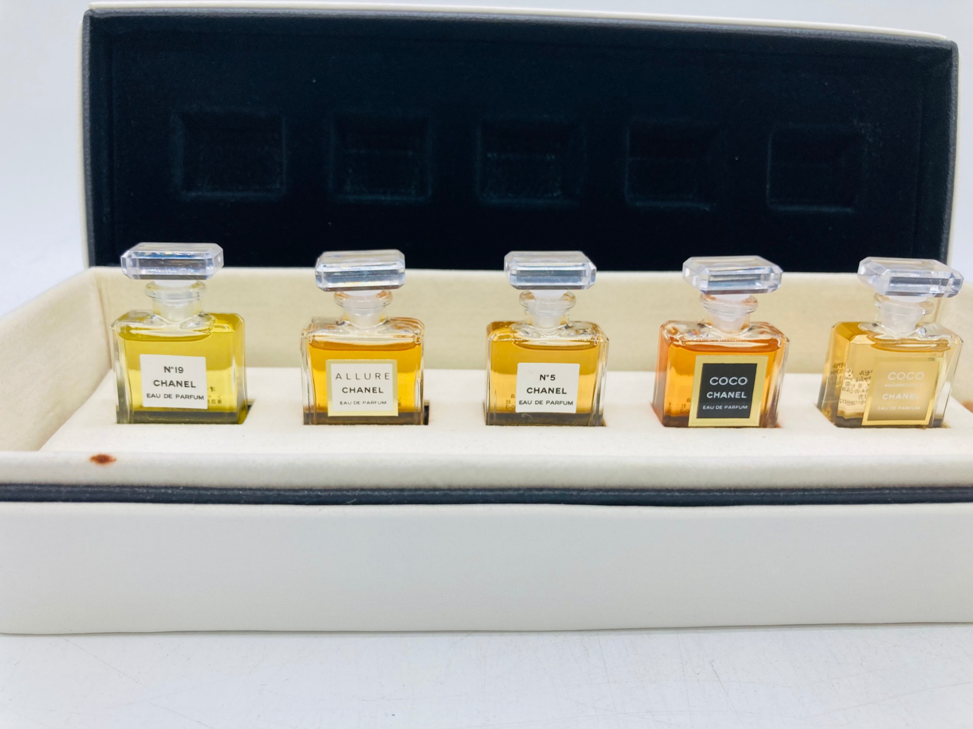 ☆香水買取強化中☆】CHANEL (シャネル) のオードゥ パルファム ミニ