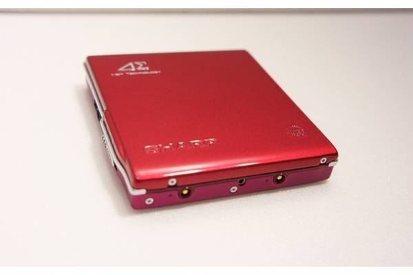 超激レア！SHARP 1BIT ポータブルMDプレーヤー(MD-DS70-R)買取入荷