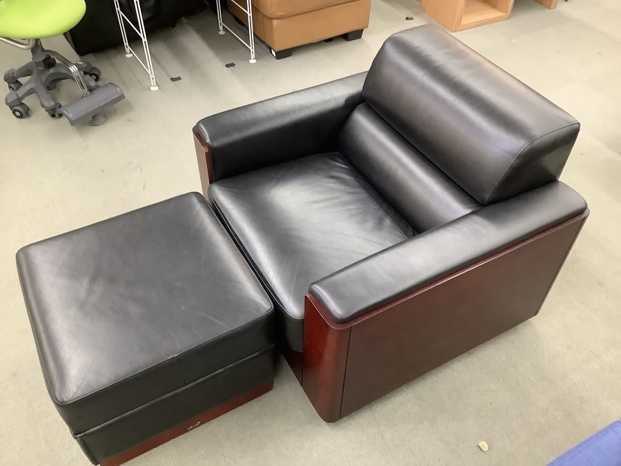 oliver/オリバー】1人掛けソファーを買取入荷致しました！【秦野店