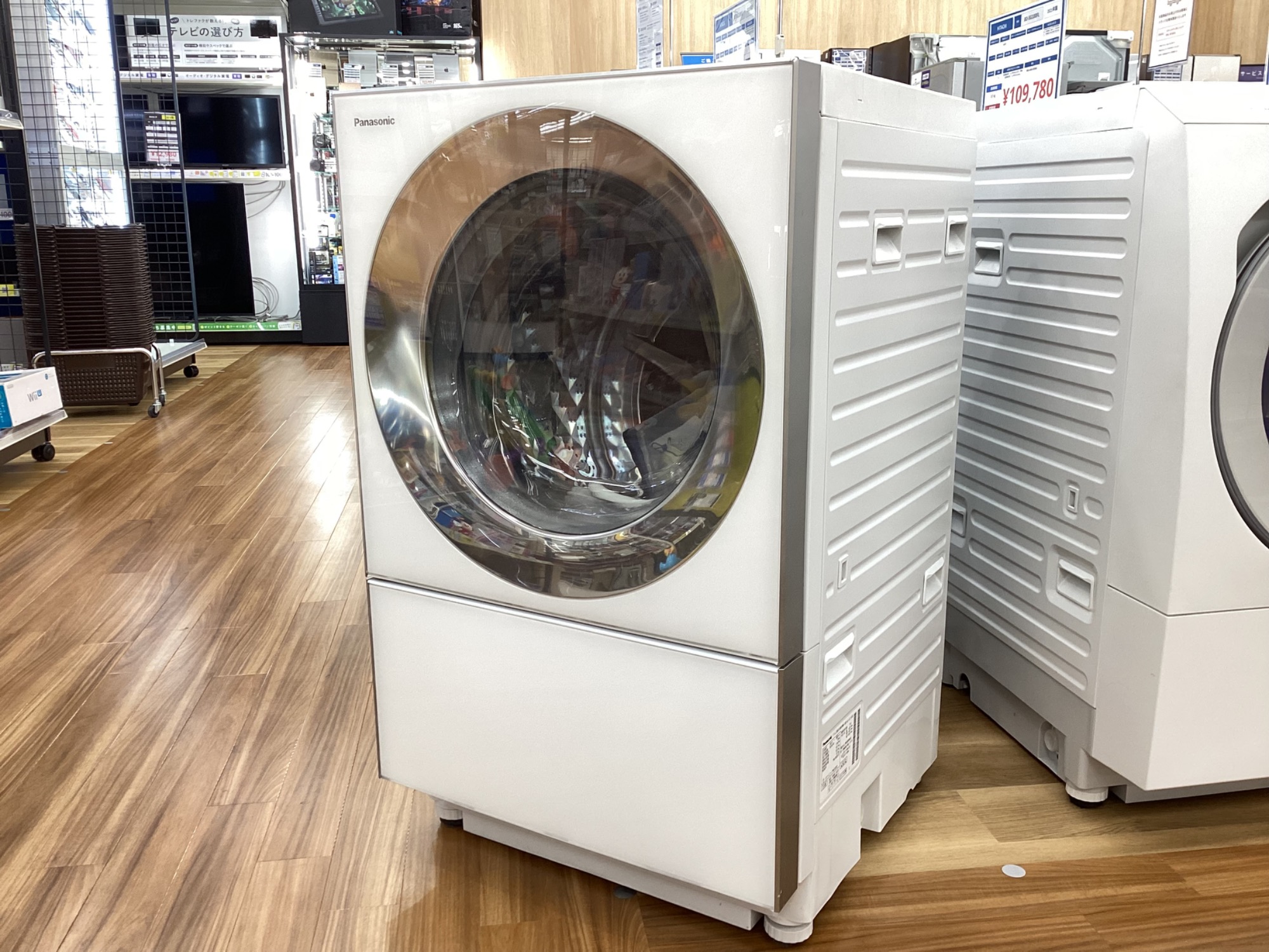 Panasonic（パナソニック ドラム式洗濯乾燥機 NA-VG1300L 2019年製が