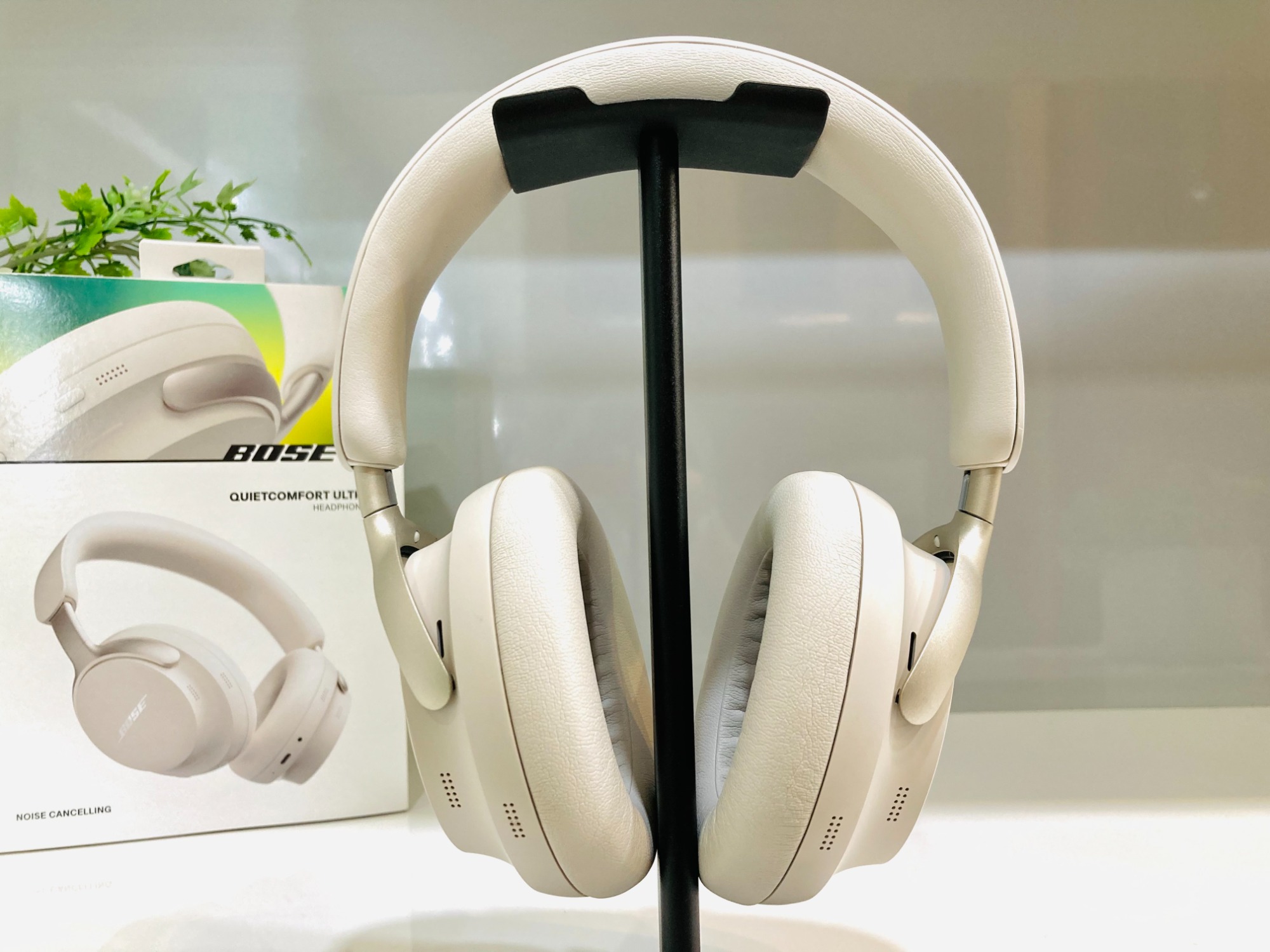 BOSE QuietComfort Ultra HeadPhone 入荷いたしました！｜2023年11月19