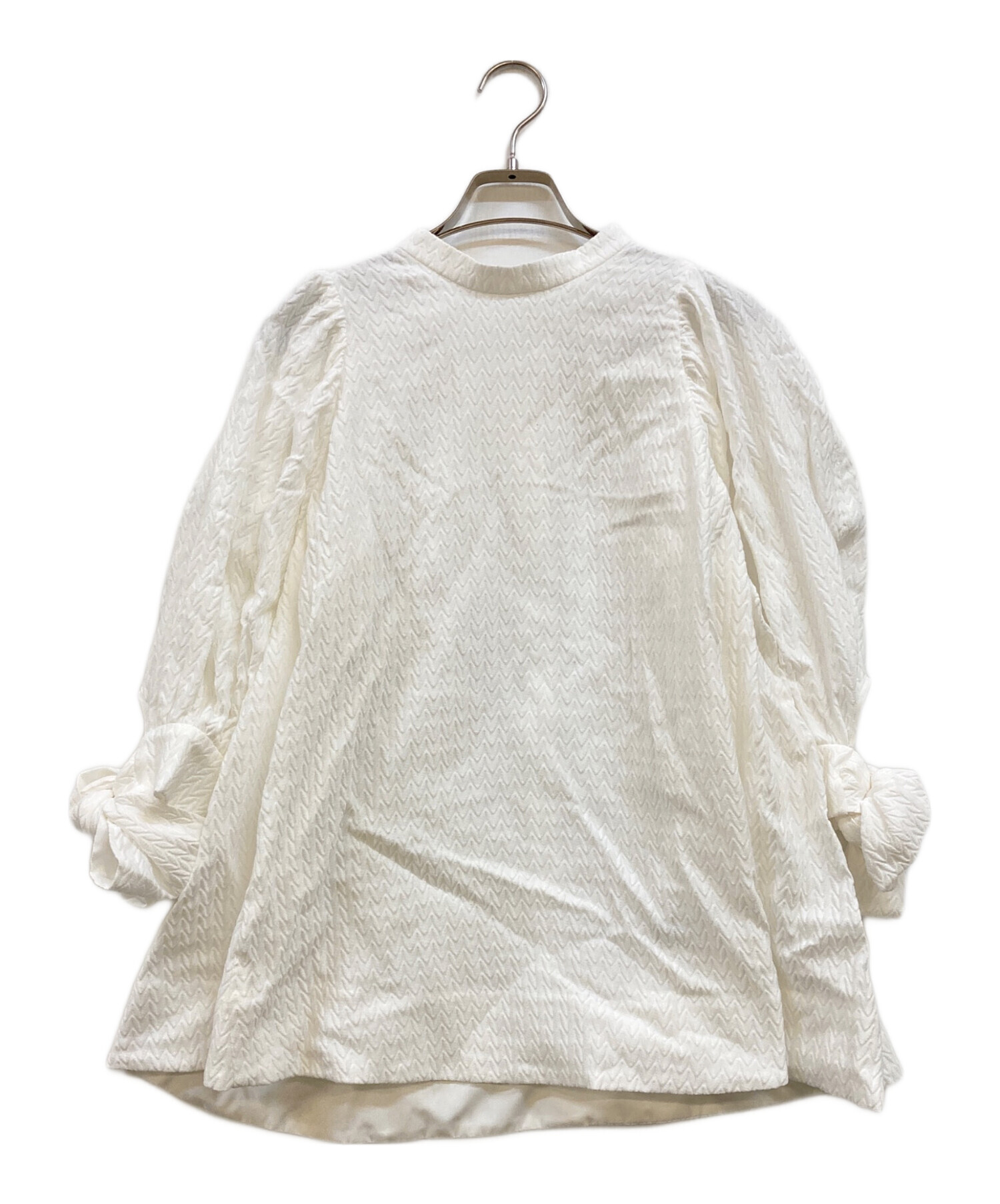 中古・古着通販】yori shirocon (ヨリ シロコン) ハートフクレカフス