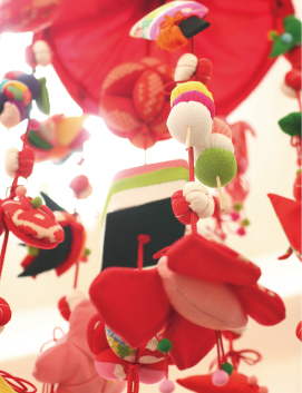 正絹古布」使用 高級つるし雛 | つるし雛販売：飯田人形（磐田市つるし