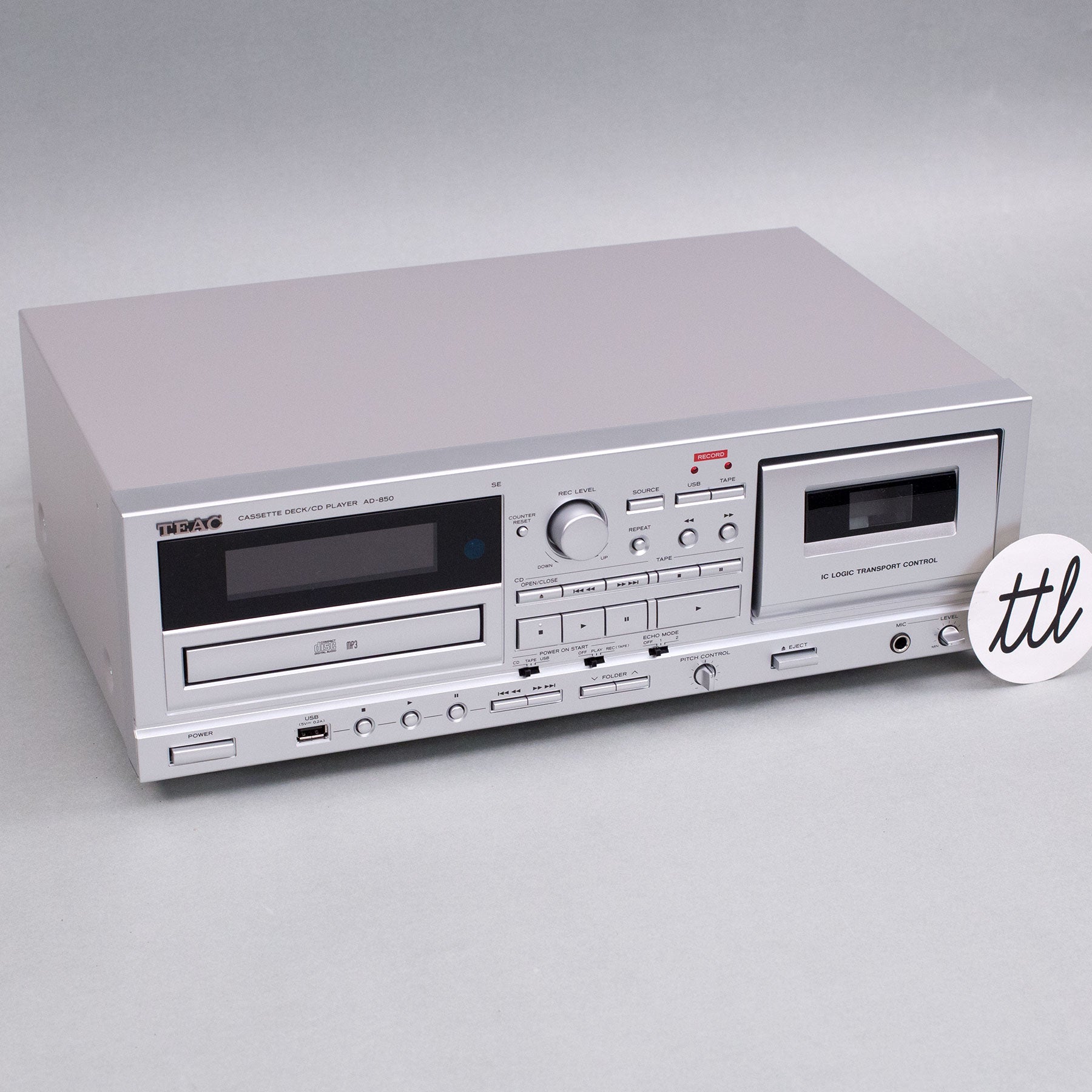Teac: AD-850 Cassette Player / CD Player / USB Recorder (AD850SES
