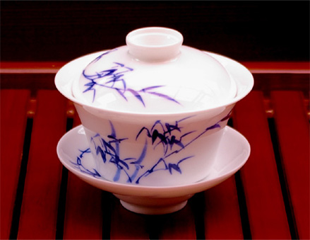 景徳鎮 手作り 手描き蓋碗 君子菊