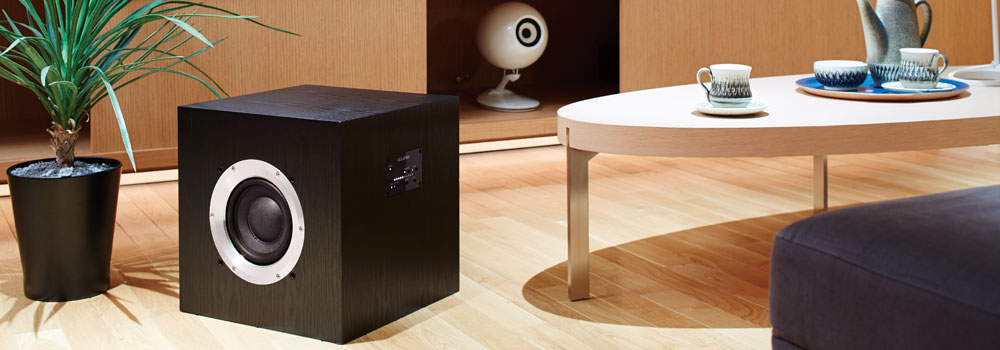 小原 由夫の Sight and Sound | ECLIPSE Home Audio Systems