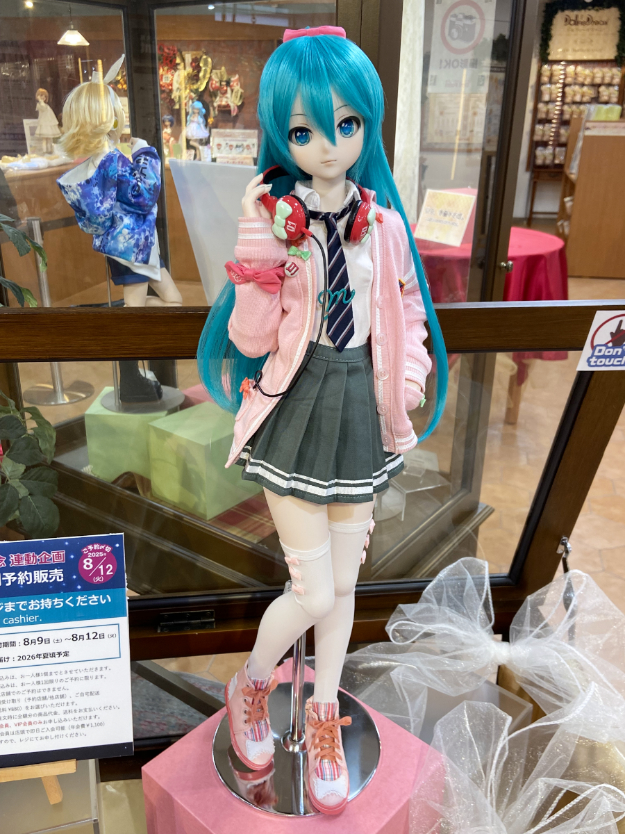 マジカルミライ 2025」店舗連動企画「リボンガール」セット予約受付