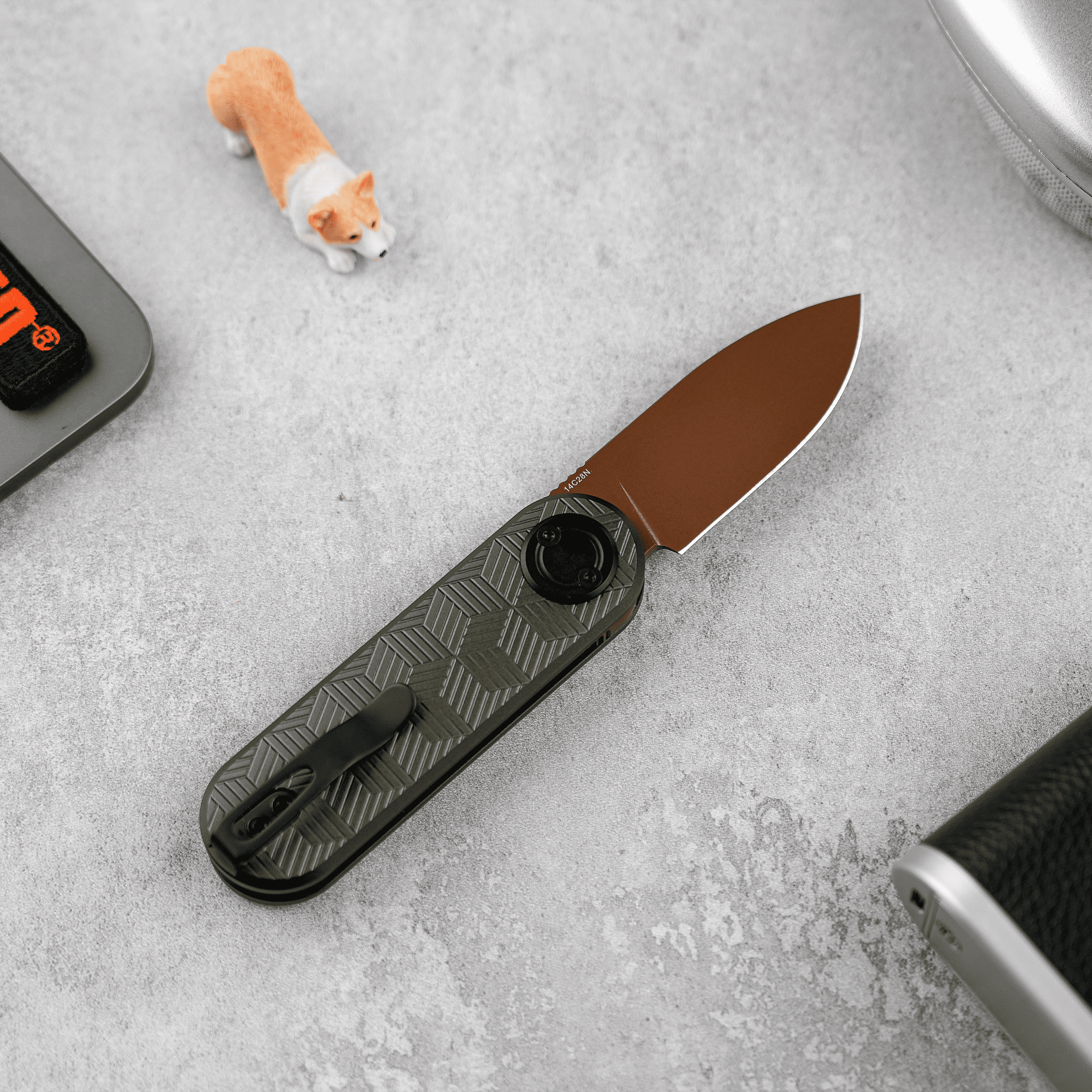 Corgi V - Pocket-Sized Innovation | Blue Vanchor Lock