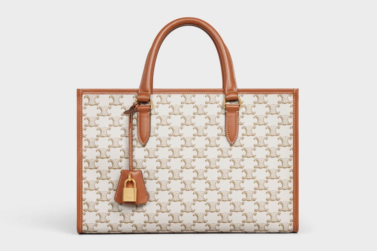 セリーヌから、2022年秋コレクションの新作ウィメンズバッグが発売