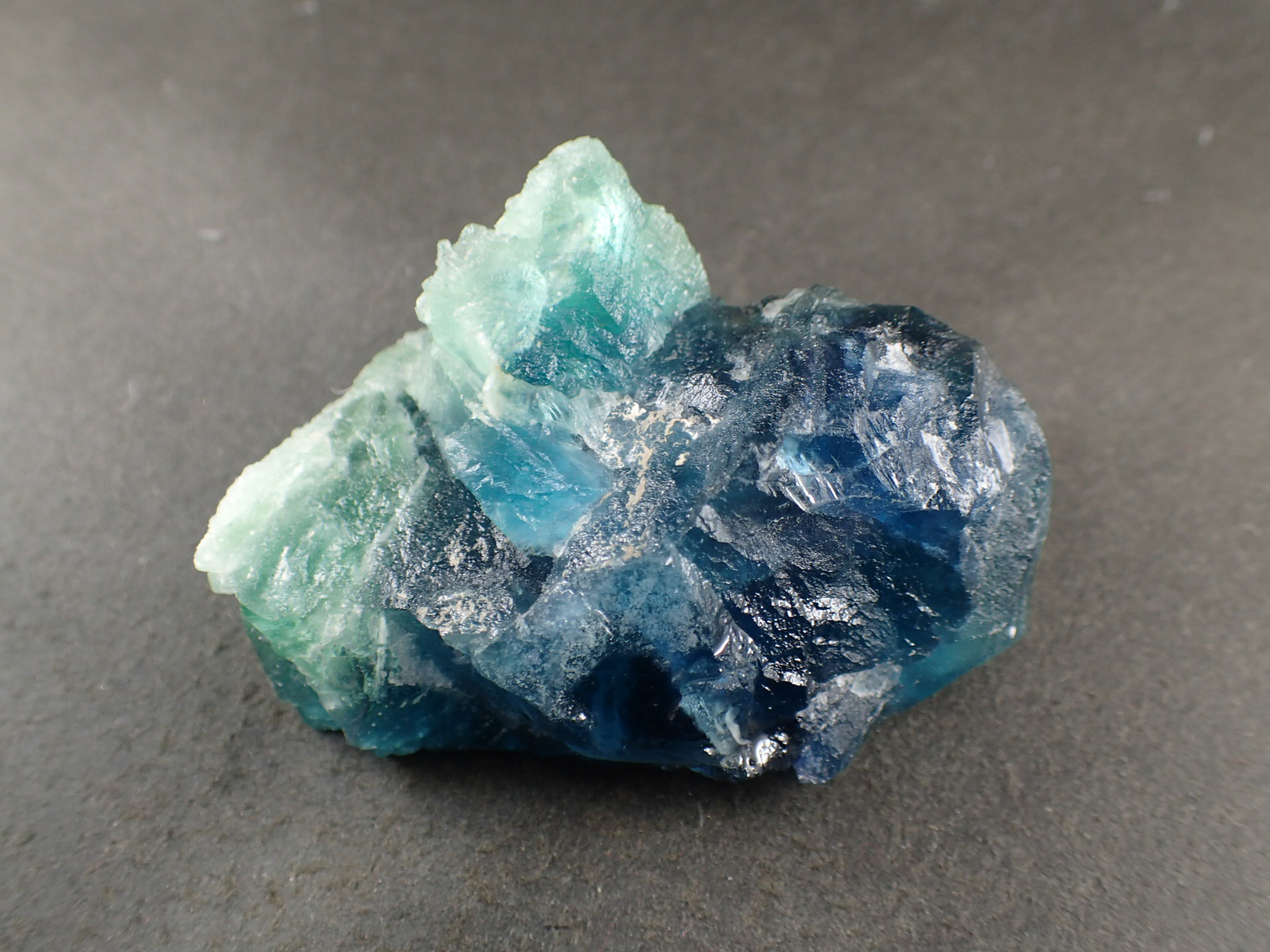 フローライト 原石 ｜石の販売専門店【vec stone club】