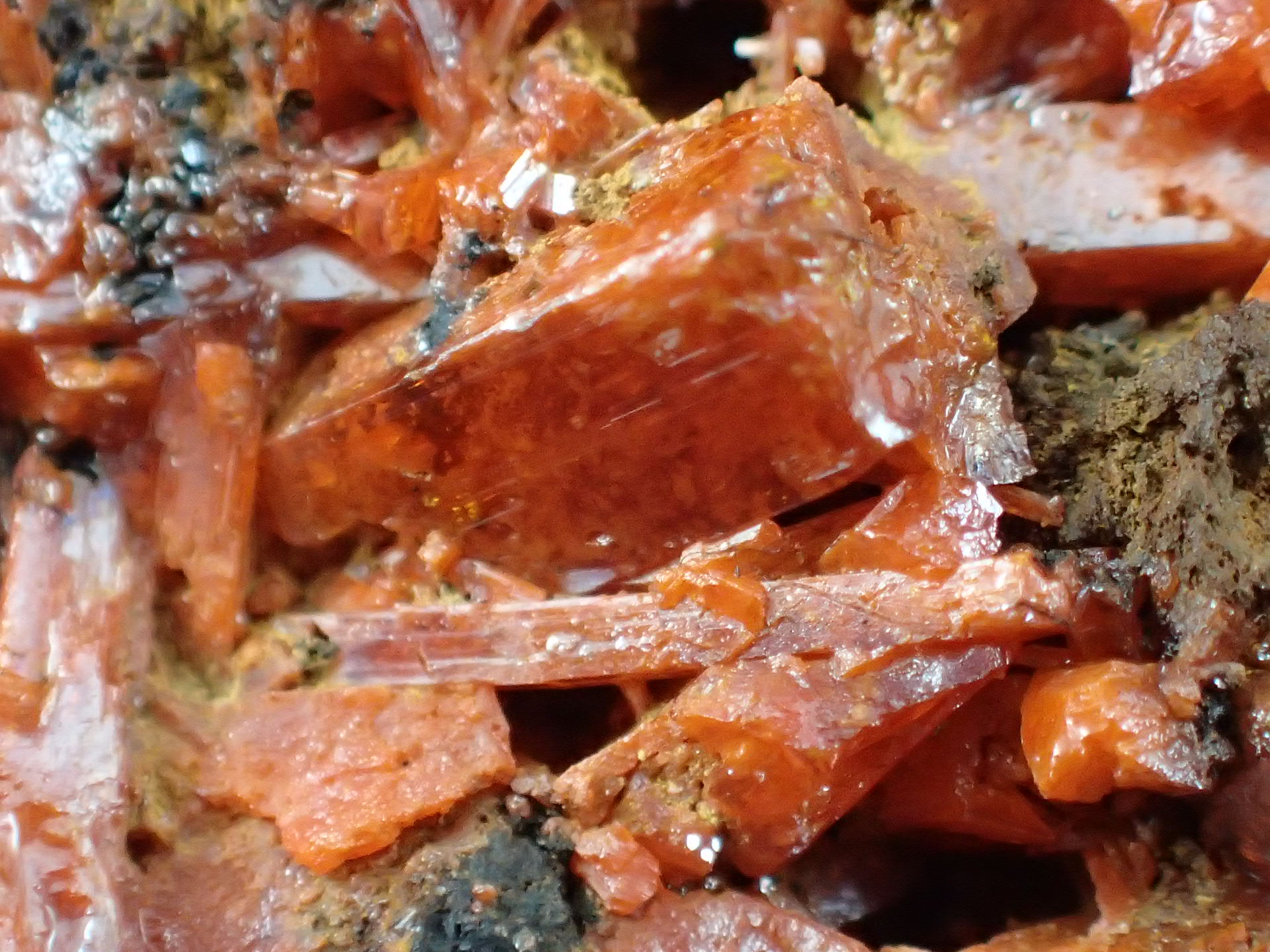 A*a様 クロコアイト 紅鉛鉱 原石 鉱物標本 天然石 266 A*a様