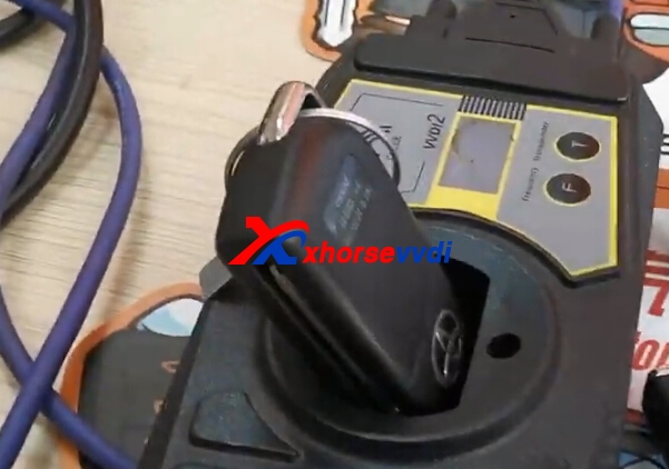 How to use Xhorse VVDI Super Chip Transponder
