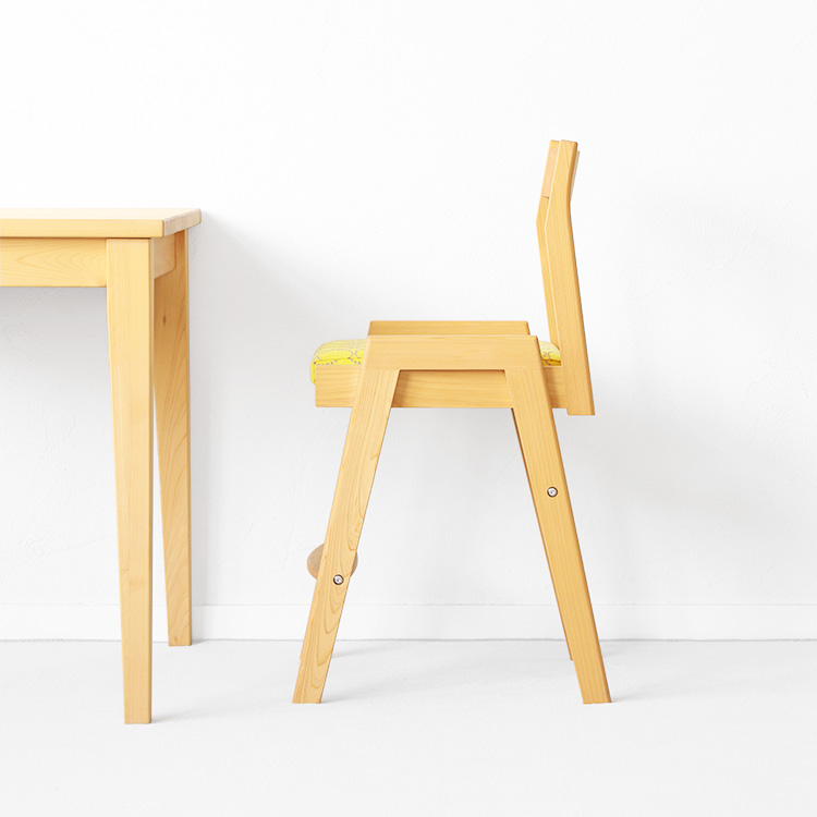 在庫限り】キッズチェア A mina perhonen｜家具と木製チェアの専門店キシル
