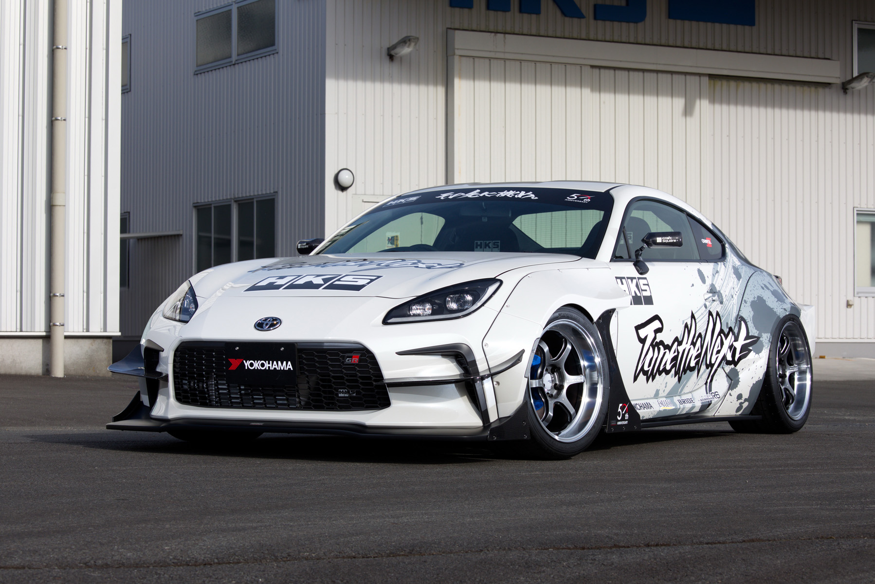 TOYOTA GR86 [ZN8] 2022y / HKS [DEMO-CAR] | 全国の有名ショップの