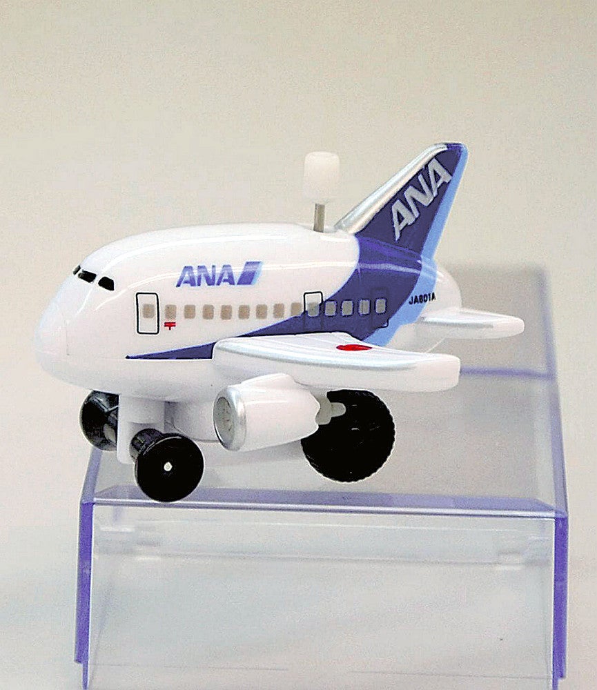 絶対落ちない」飛行機玩具「くるっぴー」、合格祈願グッズに人気…葛飾