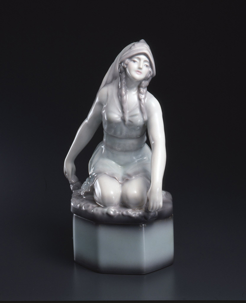 晴天送料無料時代物 1935年『オールドノリタケ』製貴婦人人形