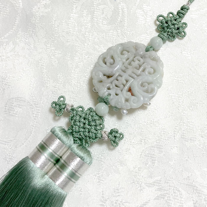 玉(翡翠)と淡水パールと珊瑚の高級ノリゲ グリーン 宝飾ノリゲ 夢市場