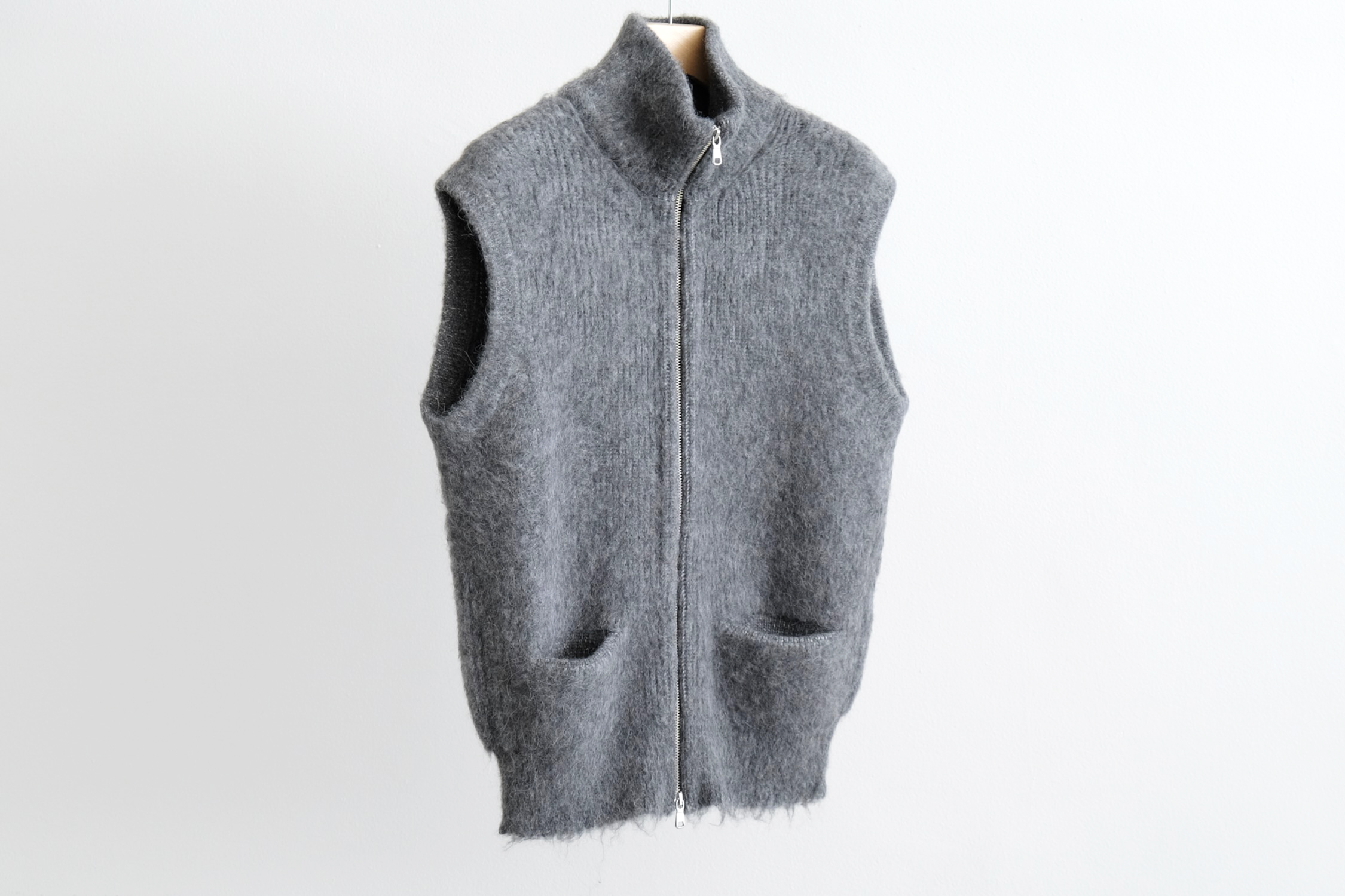 畔ひょっとこ起毛 JIP VEST - WUNDER