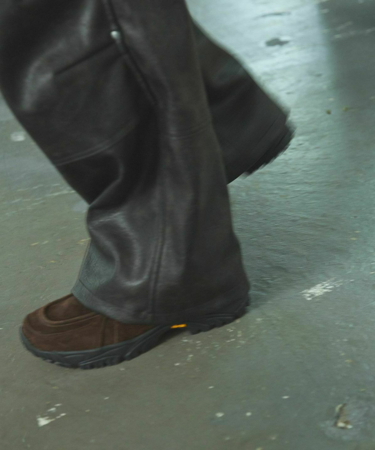 Vibram × OPENING ACT] ボリュームVIBRAMソールリアルレザースウェード