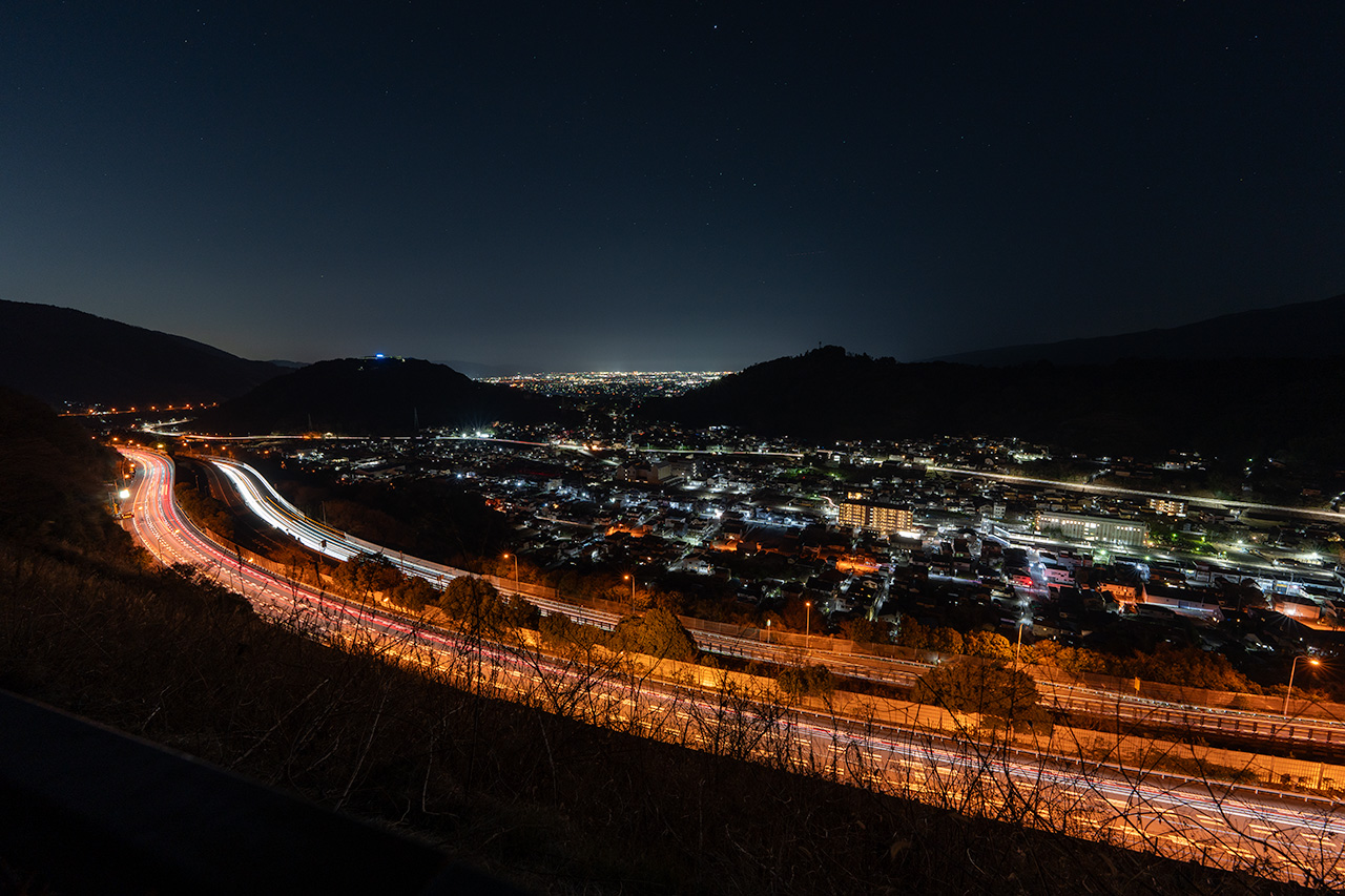 山北町の夜景 (神奈川県足柄上郡山北町) -こよなく夜景を愛する人へ