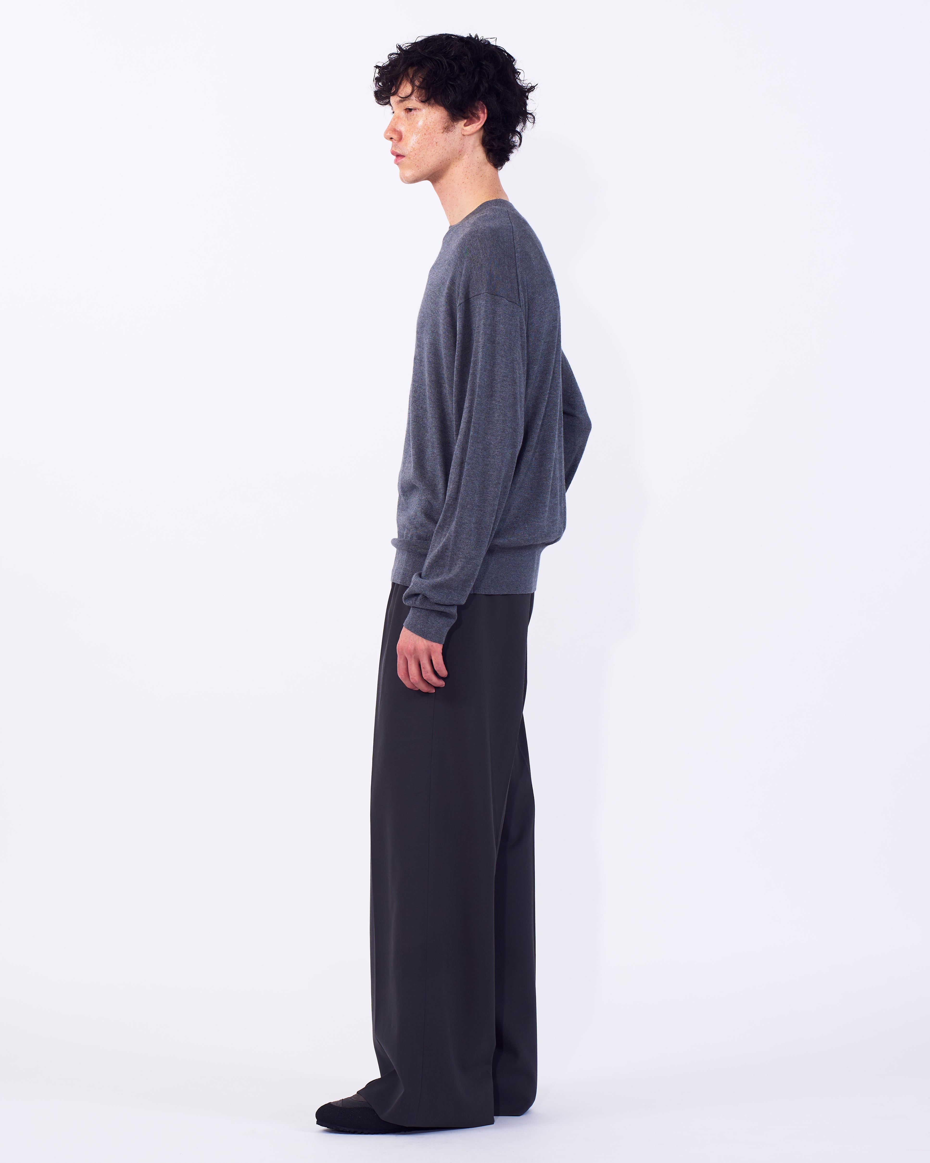 Silk Cashmere Knit Crewneck Sweater | YOKE Official Website