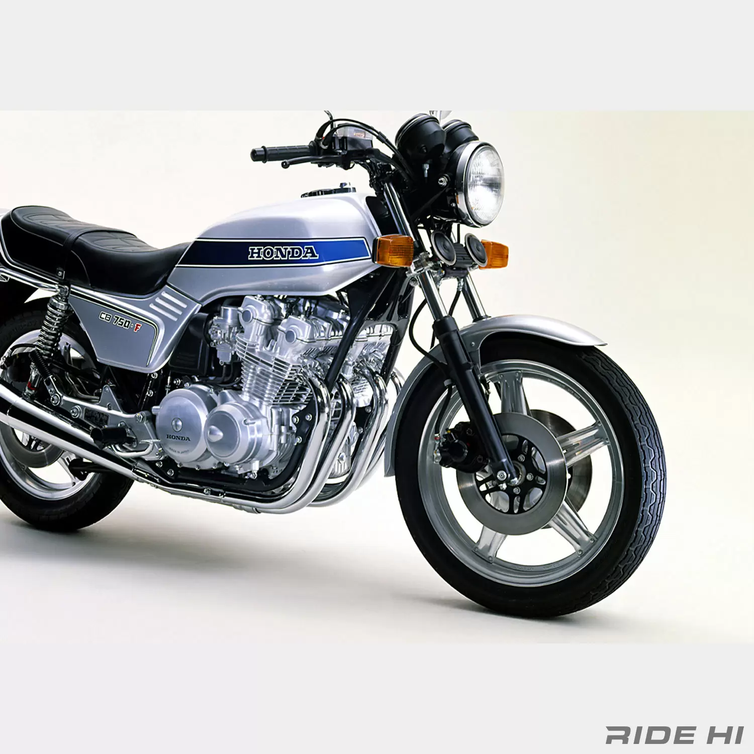 画像 No.6/6] [バイク雑学] スポークでもキャストでもない、ホンダ独自