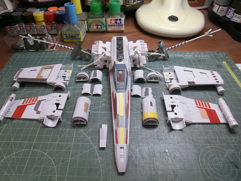 バンダイ】1/48 Xウイング・スターファイター ムービングエディション